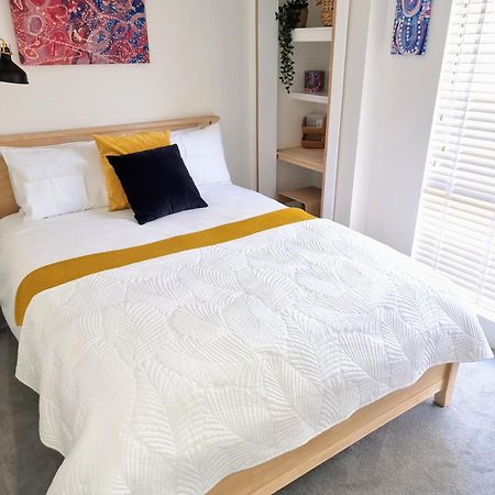 Queen Bed Apartment- No Sharing, Your Very Own Space Quinns Rocks Екстериор снимка